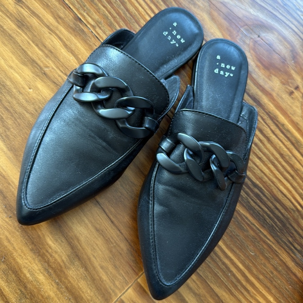 A New Day Women's Black Mules, size 7